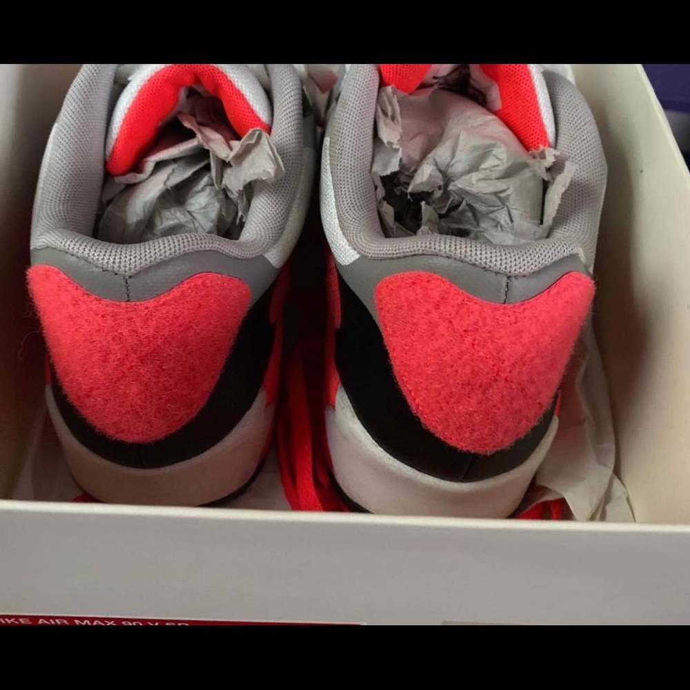 Nike Air Max Infrared Patches - Picture 3 of 9